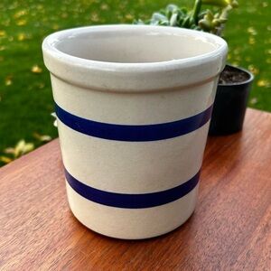 Roseville Blue Stripe 1 quart Stoneware Crock Container